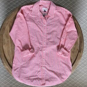 NWT Universal Thread Button Down Shirt